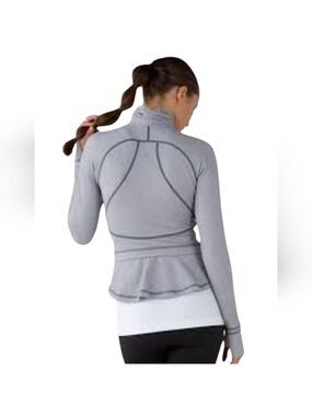 Lululemon - HEATHERED HERRINGBONE Hustle In Your Bustle Peplum Jacket